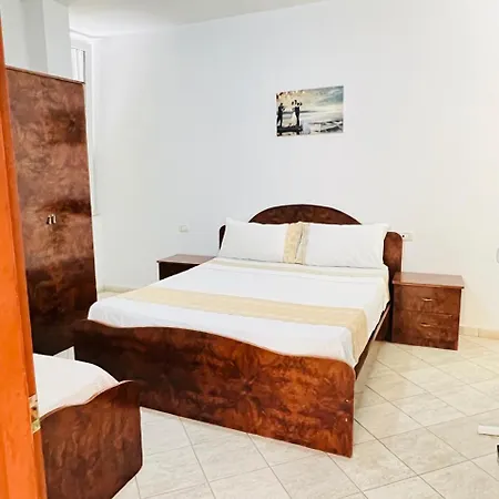 Lungomare Beachfront Apartment Durres