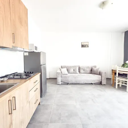 Lungomare Beachfront Apartmán Durrës