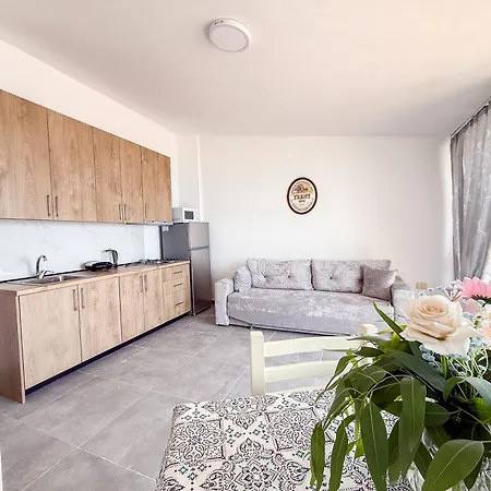 شقة Lungomare Beachfront