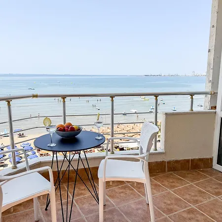 شقة Lungomare Beachfront دراس