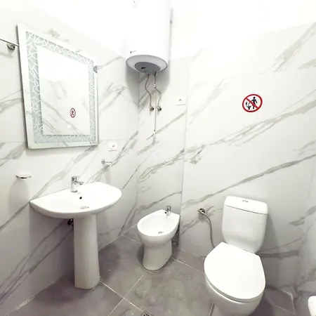 Lungomare Beachfront * דורס